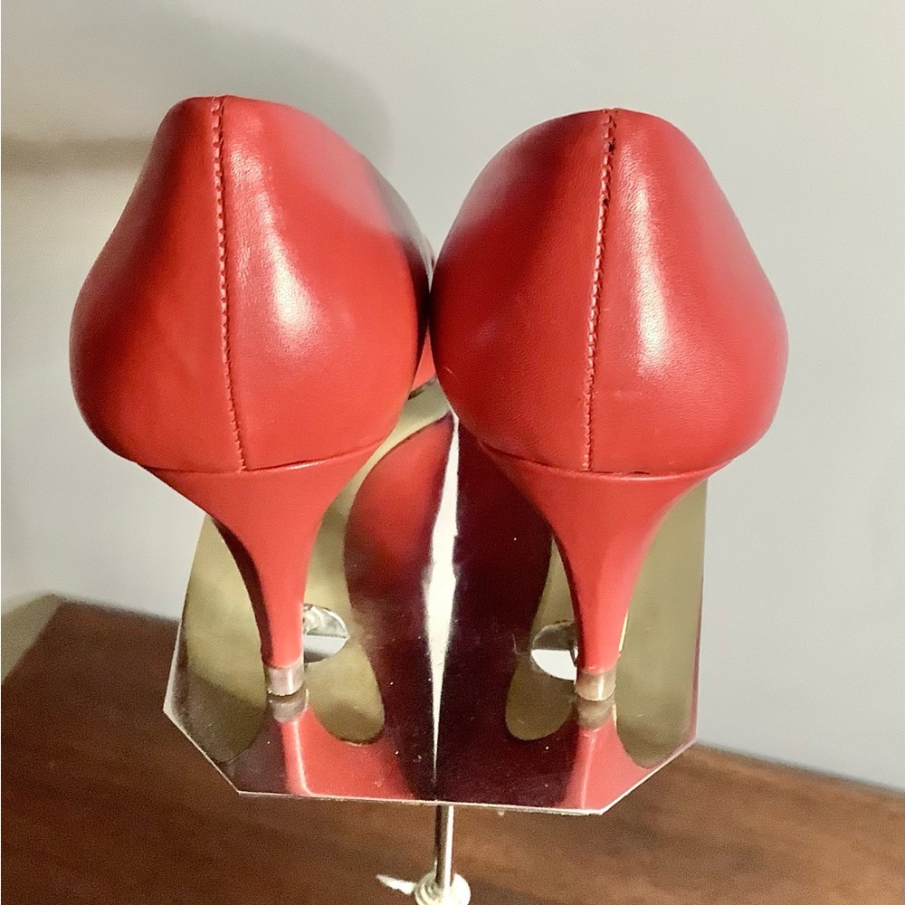 Vintage! NEW Never worn. Nine West 80’s Red Pumps - Picture 7 of 11